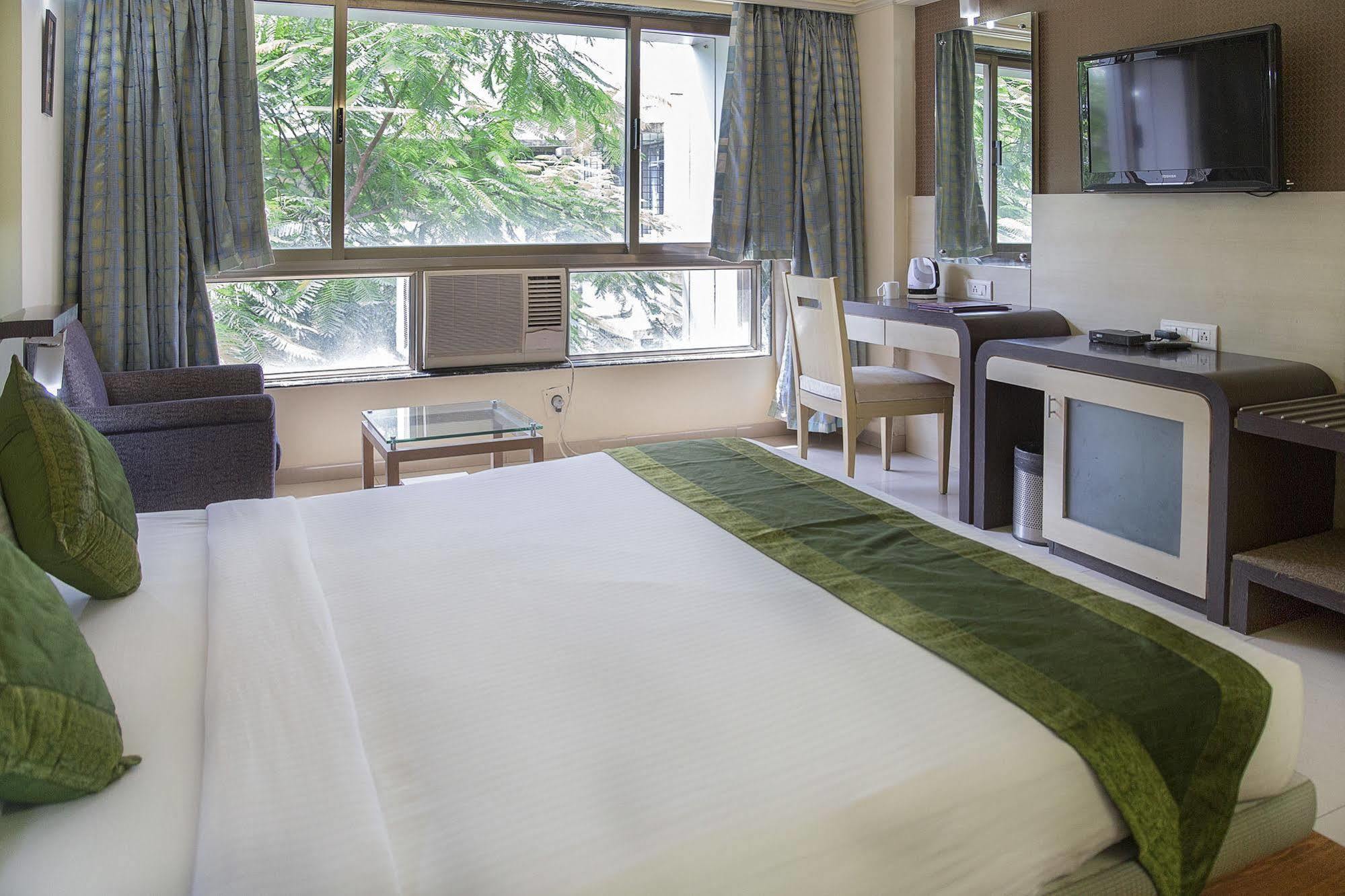 Treebo Archana Residency Thane Εξωτερικό φωτογραφία