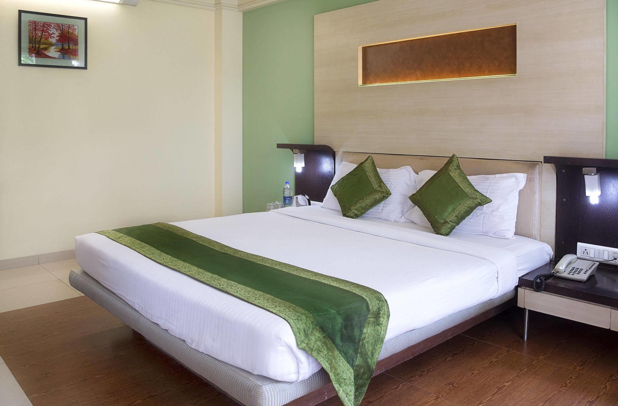 Treebo Archana Residency Thane Εξωτερικό φωτογραφία