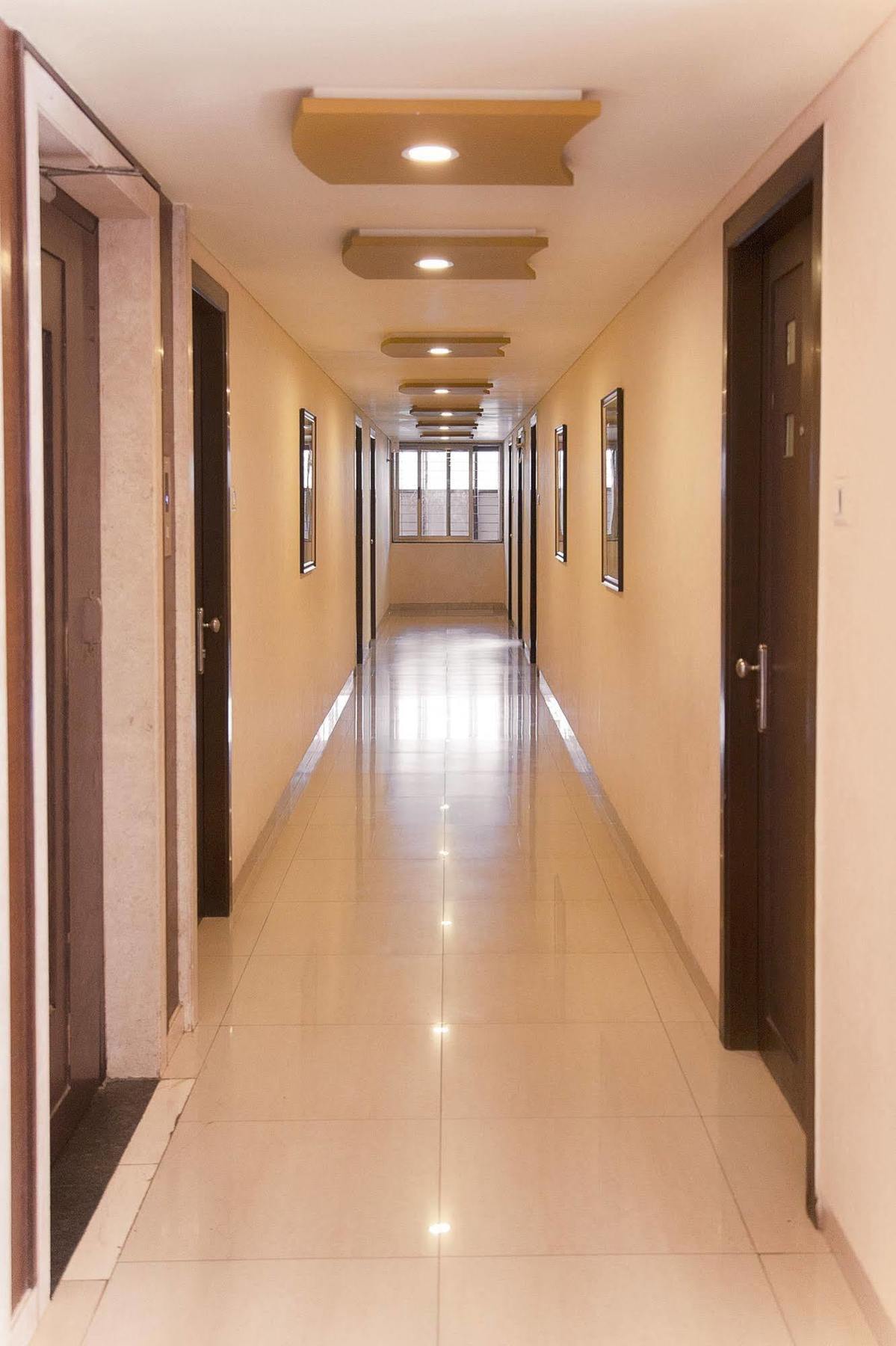 Treebo Archana Residency Thane Εξωτερικό φωτογραφία